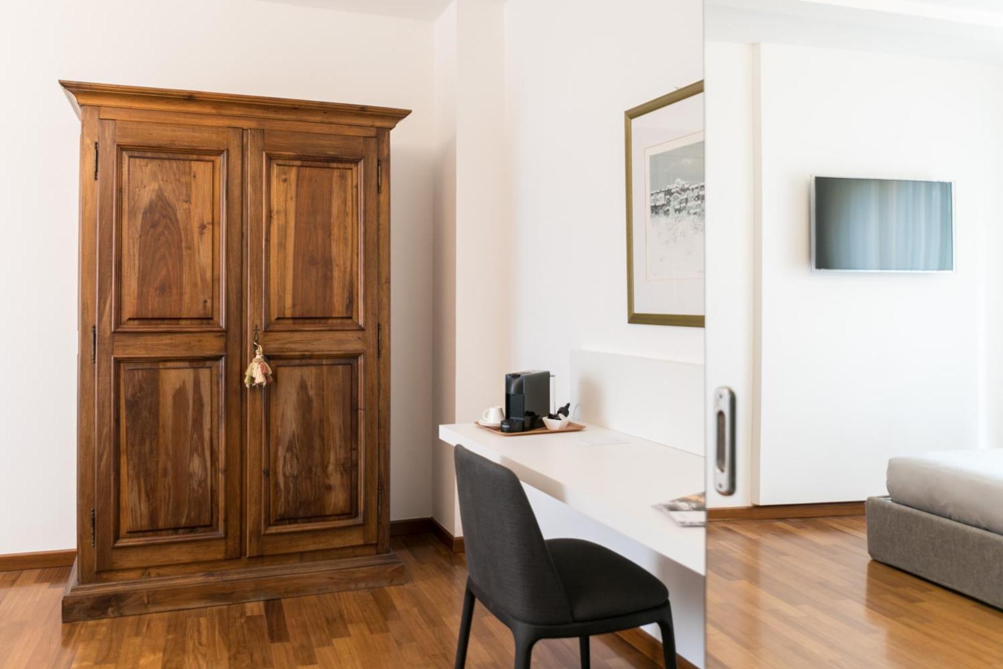 Corte Livia Room & Breakfast Forlì Exteriör bild