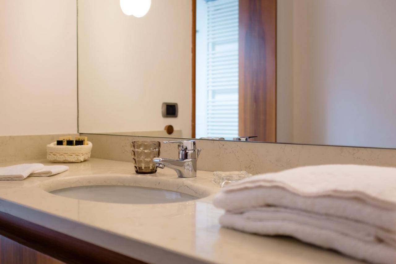 Corte Livia Room & Breakfast Forlì Exteriör bild